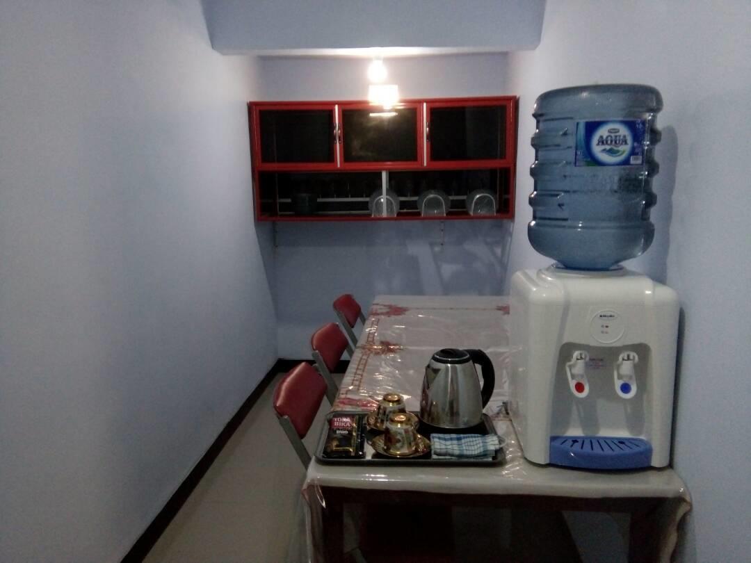 Rembulan Guest House Jombang Kültér fotó